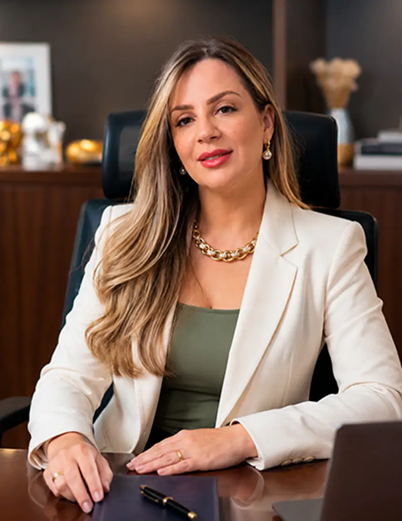 Day, contadora e criadora de conteudo para contadores