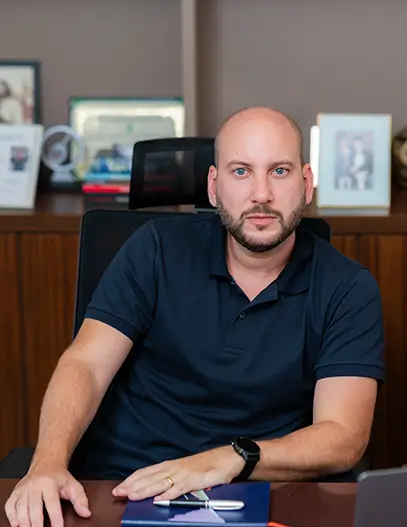 Macedo, contador e criador de conteudo para contadores